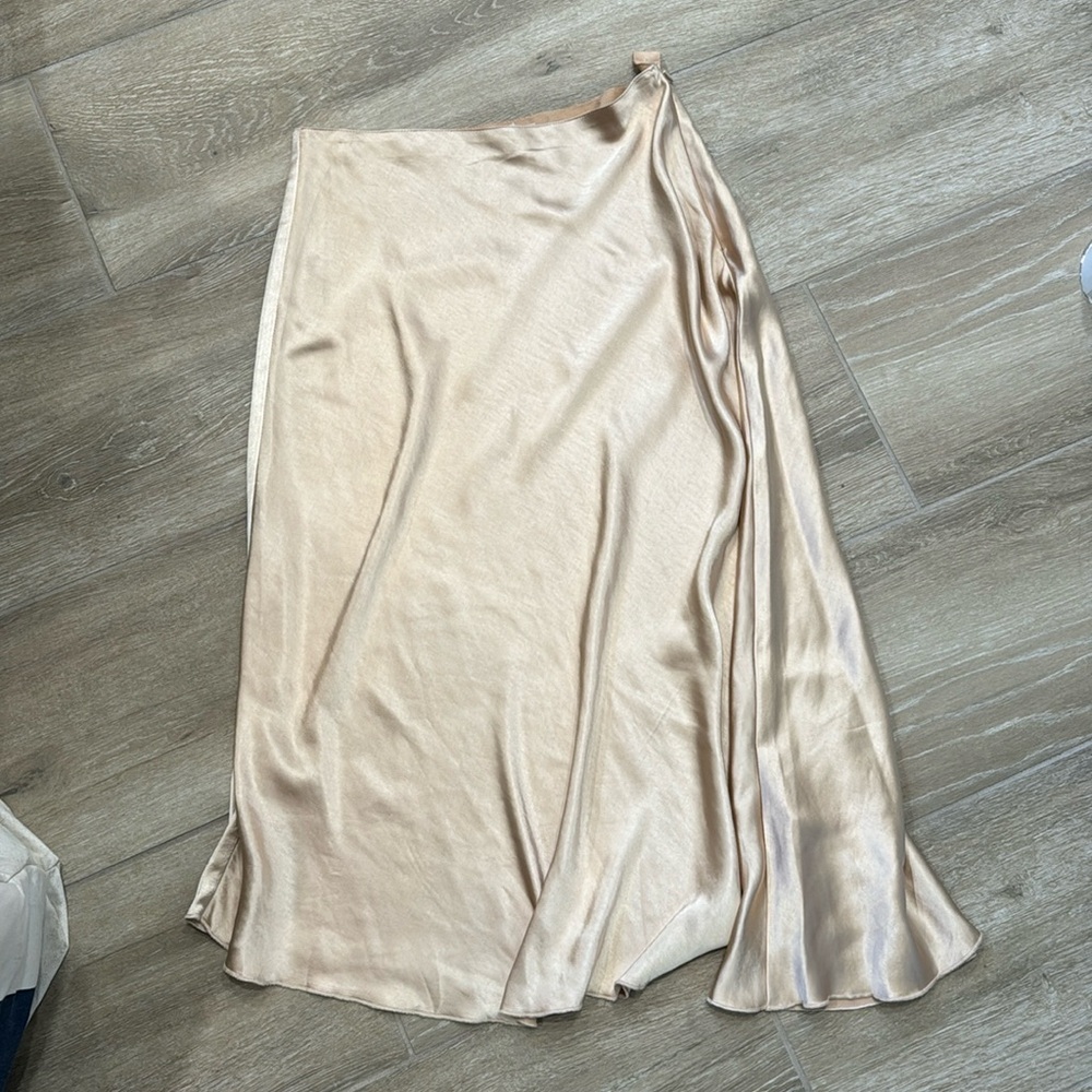 Red Dress Boutique Cream Satin Skirt